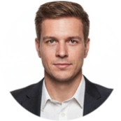Антон Смирнов